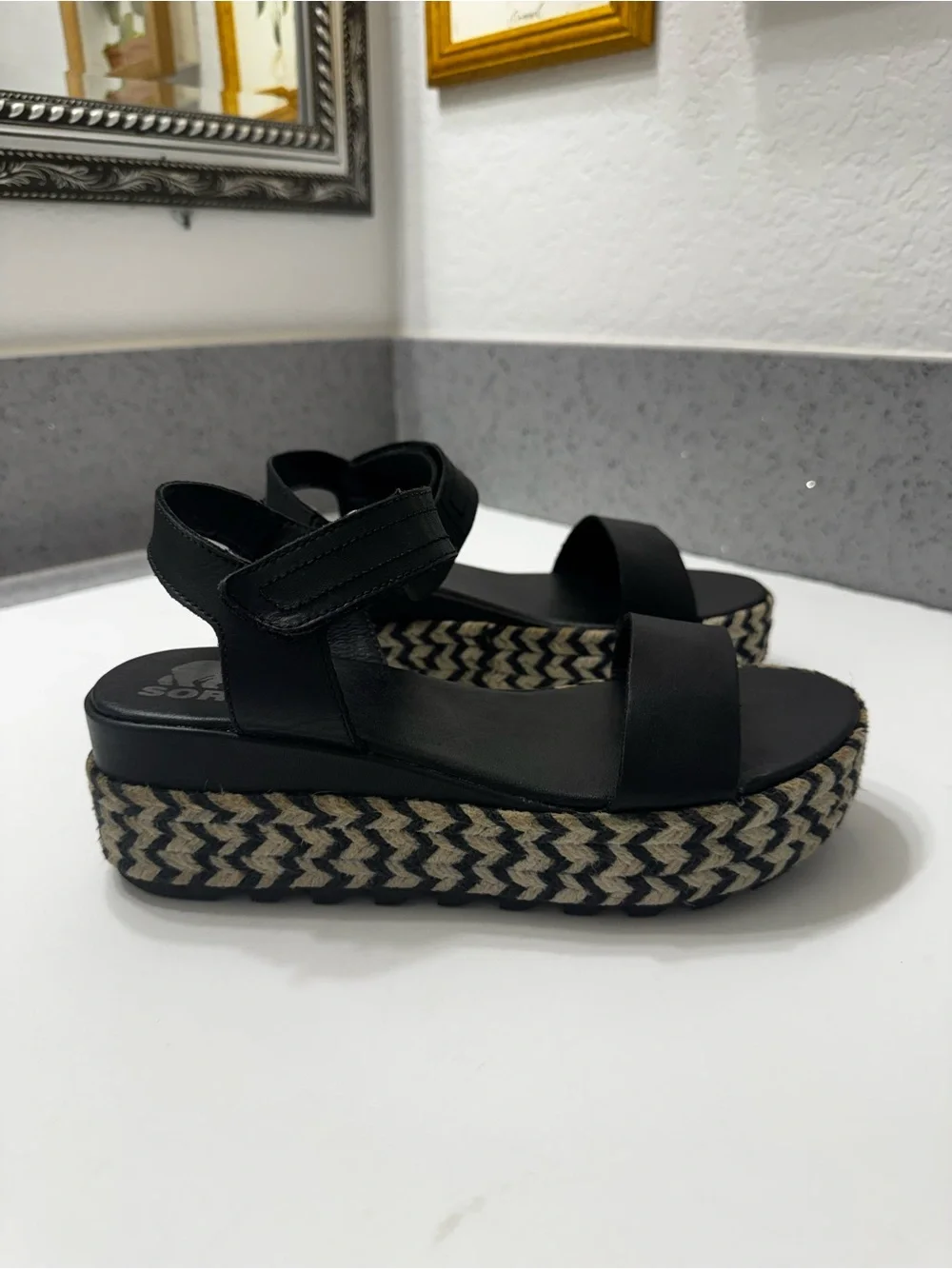 Sorel Cameron Flatform Black Leather Espadrille Sandal Sz 7